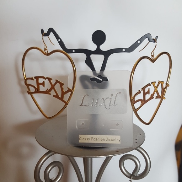 Large heart-shaped hoop in laid sexy earrings - Picture 7 of 8